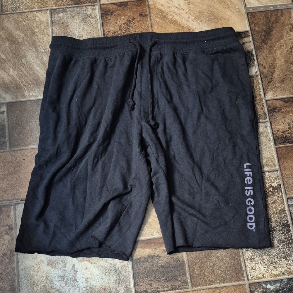 Life Is Good Men's Black Athletic Shorts